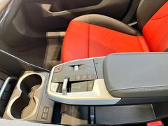 -上海宝诚中环BMW·MINI4S店