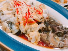 -小鱼儿海鲜港(新村十区店)