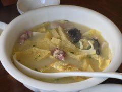 三鲜肉皮汤-东宇酒家(凌白路店)