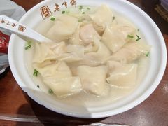刀鱼馄饨-老半斋(福州路店)