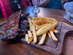 -Ribs & Burgers The Rocks