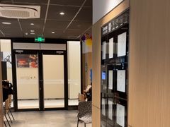 -麦当劳(百联西郊购物中心店)
