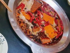 -大龙辣火锅·龙虾·烧烤(湖滨新天地店)