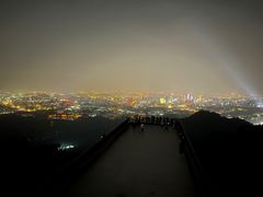 -紫金山山顶公园