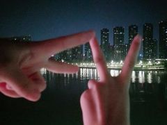 -南京眼步行桥