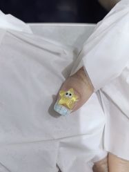 -进巍美甲美睫