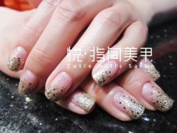 1 (73)-悦指间美甲美睫