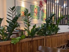 -胡须哥网红竹筒菜