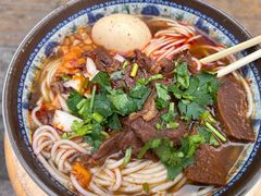 -牛师傅牛肉面(尚隆路店)