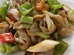 溜肥肠-1910老鲁味海鲜·戳子肉·青岛菜(金沙滩店)