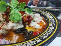 特色泡椒田鸡-美味海鲜大排档(明发美食地标店)
