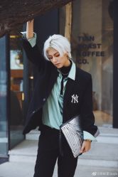 -变画·发型STUDIO