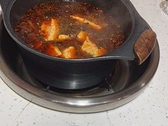 -佬缸炮江湖川菜(玉林店)