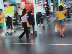 -李宁(苏州中心店)