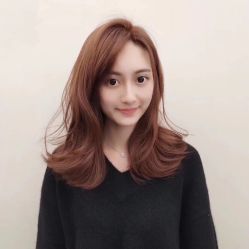 -TOP HAIR SALON