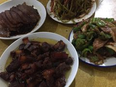 -十一街苍蝇馆子转经消江湖菜(九眼桥十一街店)