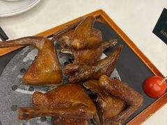 五谷芳红烧乳鸽-五谷芳乳鸽王(海景店)