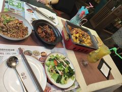 -意卡菲·欢乐聚会餐厅(华侨店)