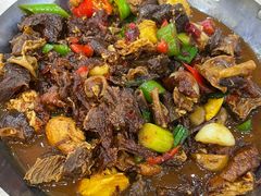 牛腩荷包蛋-英子家庭菜馆(系马桩店)
