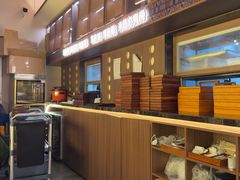 -良米山·云南野生菌过桥米线(上海首店)