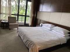 -上海怡沁园度假酒店
