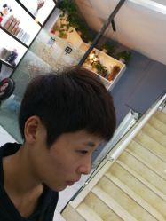 -DL HAIR SALON