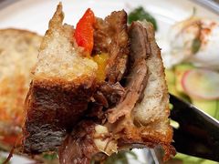 超级牛肉帕尼尼-O'mills Sourdough Bakery&Bistro(永嘉路店)