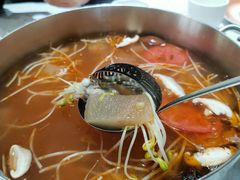 酸萝卜炖鸭架汤-臻味到北京烤鸭(MM3购物中心店)