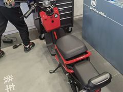 -五羊本田电动上海浦东店