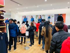 -优衣库(上海虹口龙之梦店)