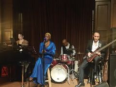 -LONG BAR 廊吧(外滩华尔道夫酒店)