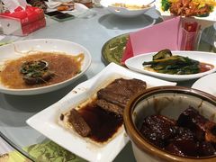 -白玉兰酒店(上海田子坊马当路地铁站店)