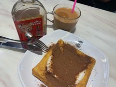 -香港新发烧腊茶餐厅(水围店)