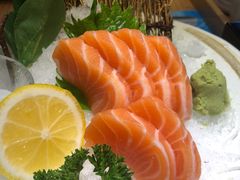 三文鱼刺身-悦和餐厅(CBD玉米楼店)
