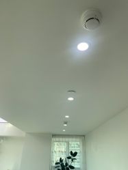 -HEYAN荷妍专业脱毛连锁机构