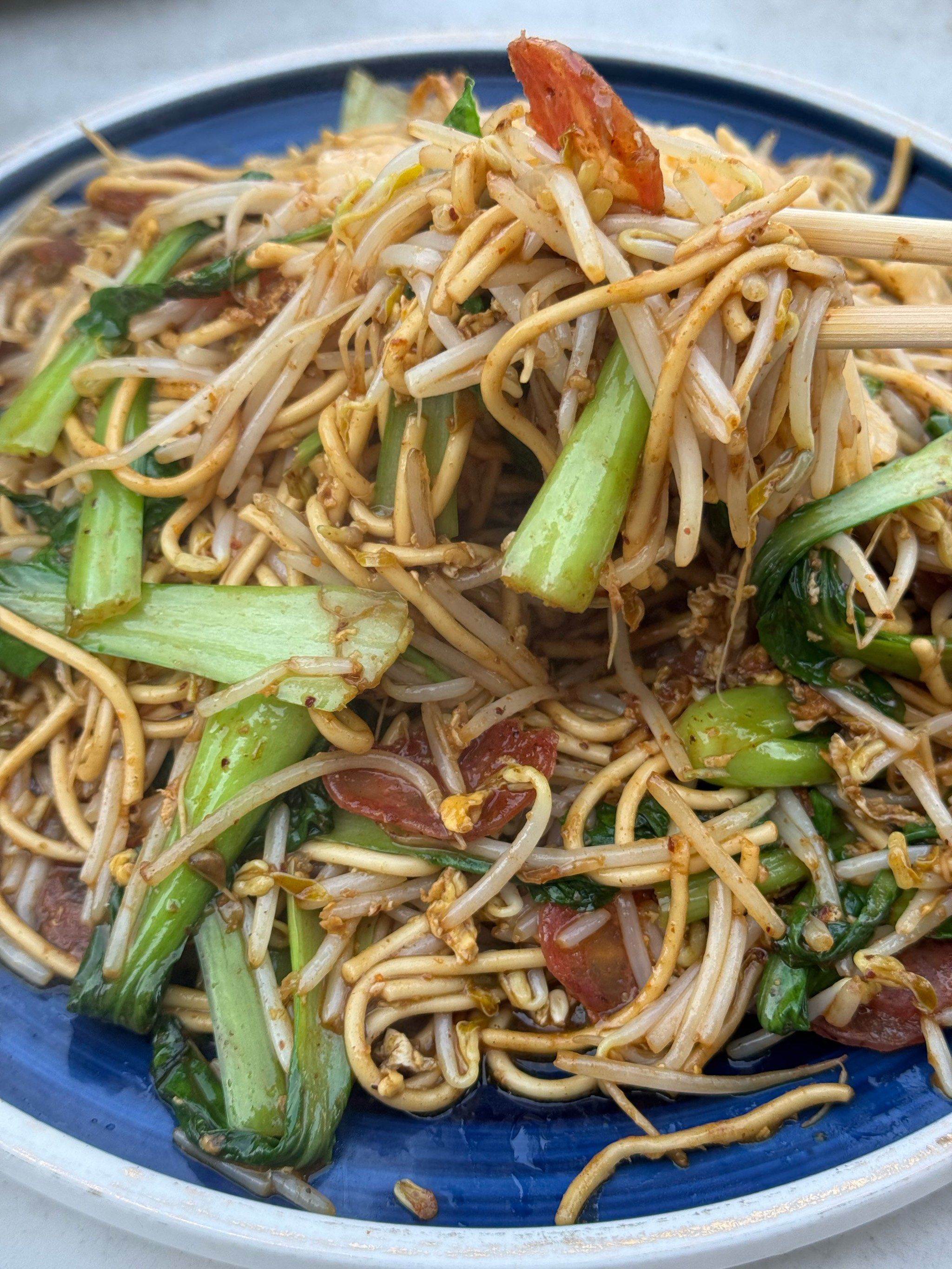 加上豆芽的炒面可真是炒到我心里了