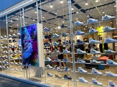 -NIKE KICKS LOUNGE体验店(北京新中关店)