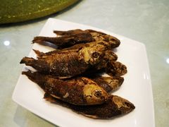 -石头门坎