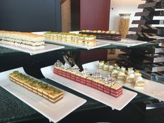-华强广场酒店-椰香高空自助餐厅