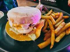 墨西哥香辣汉堡-Famous肥猫墨西哥音乐餐吧(五棵松华熙LIVE店)