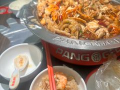 -胖哥俩肉蟹煲(石家庄长安万达店)