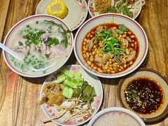 -老方桌烂蹄花川菜馆(九龙坡店)