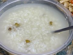 -蓝精灵饺子店