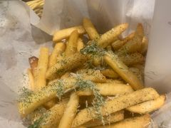 -Let'sBURGERplus·非常创意汉堡(三里屯店)
