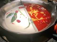 -湊湊火锅·茶憩(郑州绿地新都会店)