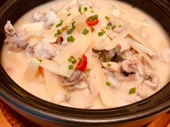 石锅牛蛙-富淳饭店(陆家嘴保利广场店)