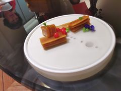 -荷风细雨·中国茶宴(世纪大道店)