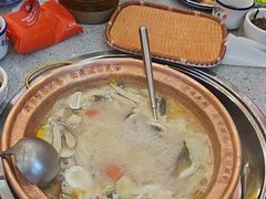 -阿婆情腊排骨火锅(金虹路店)