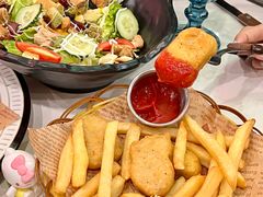 -城堡俄式西餐厅(中央大街索道店)