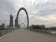 -南京眼步行桥
